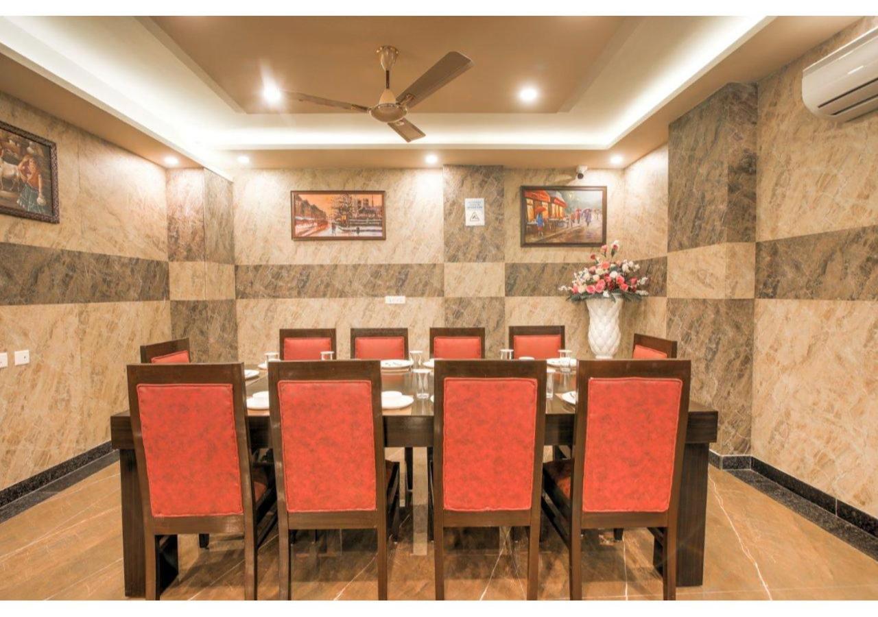 Bed and Breakfast Kusum House à Greater Noida Extérieur photo
