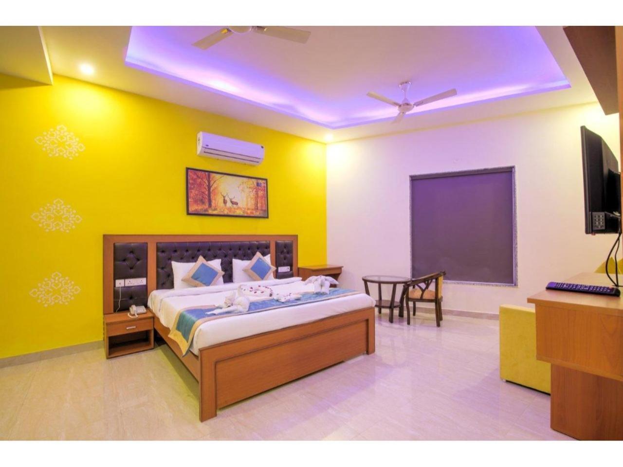 Bed and Breakfast Kusum House à Greater Noida Extérieur photo