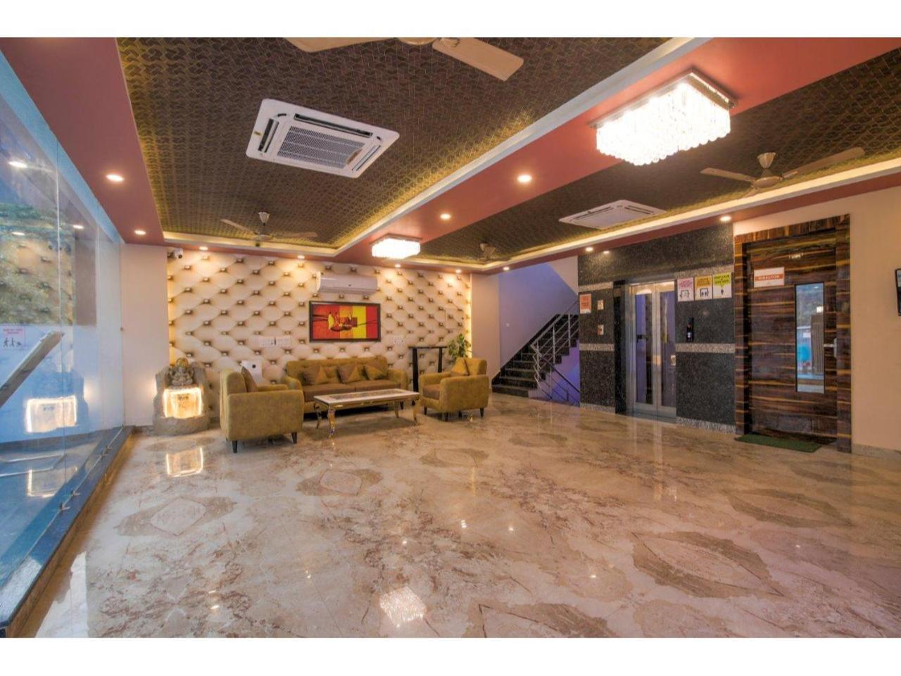 Bed and Breakfast Kusum House à Greater Noida Extérieur photo